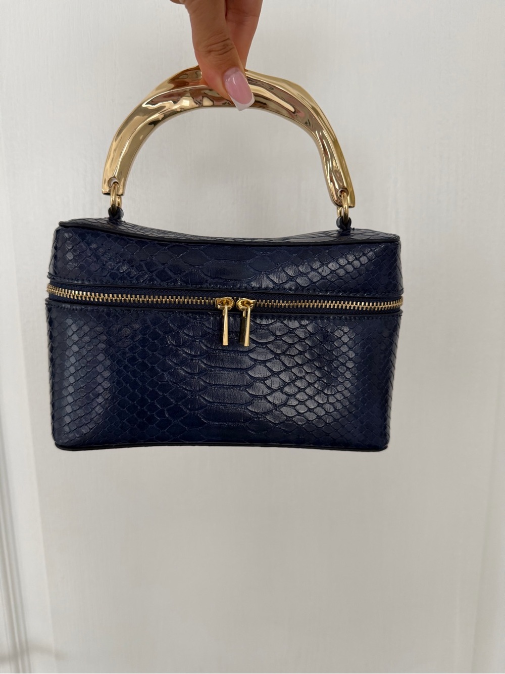 Zara Navy Faux-Snakeskin purse